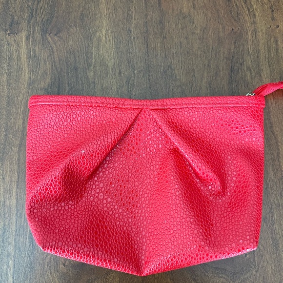 Red Pleather Make up bag - Picture 2 of 4